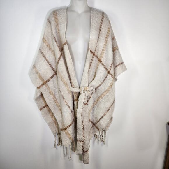 Liz Claiborne Belted Poncho Wrap Womens One Size OS Fringe Plaid Neutral Ivory - Picture 4 of 12